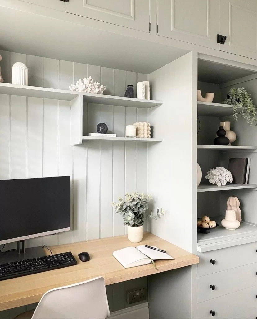 02-white-wood-wall-panel-in-home-office-space